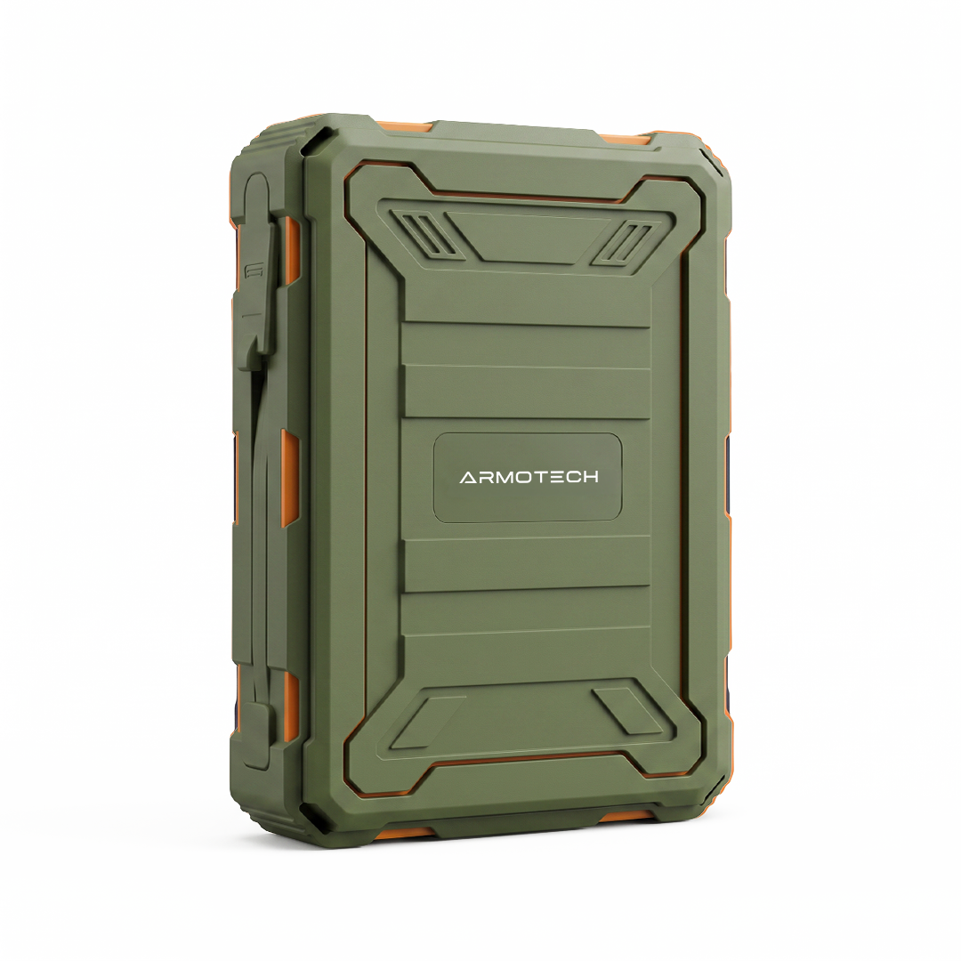 Outlast Power Bank Bundle.